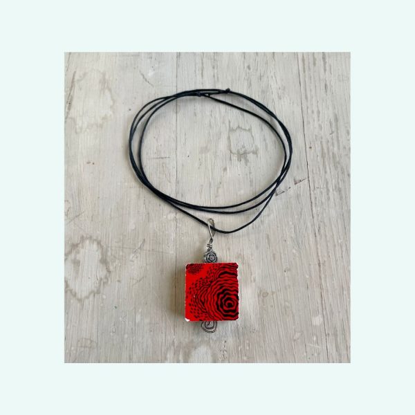 Retrohalsband "Red rose"